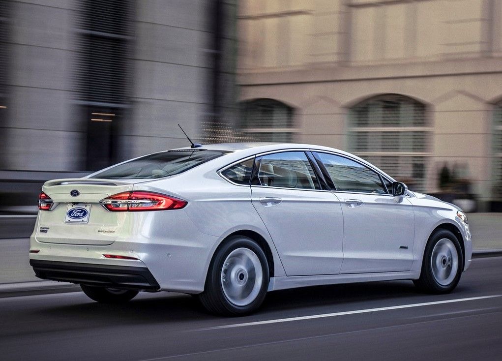 These Are The Best Features Of The 2018 Ford Fusion