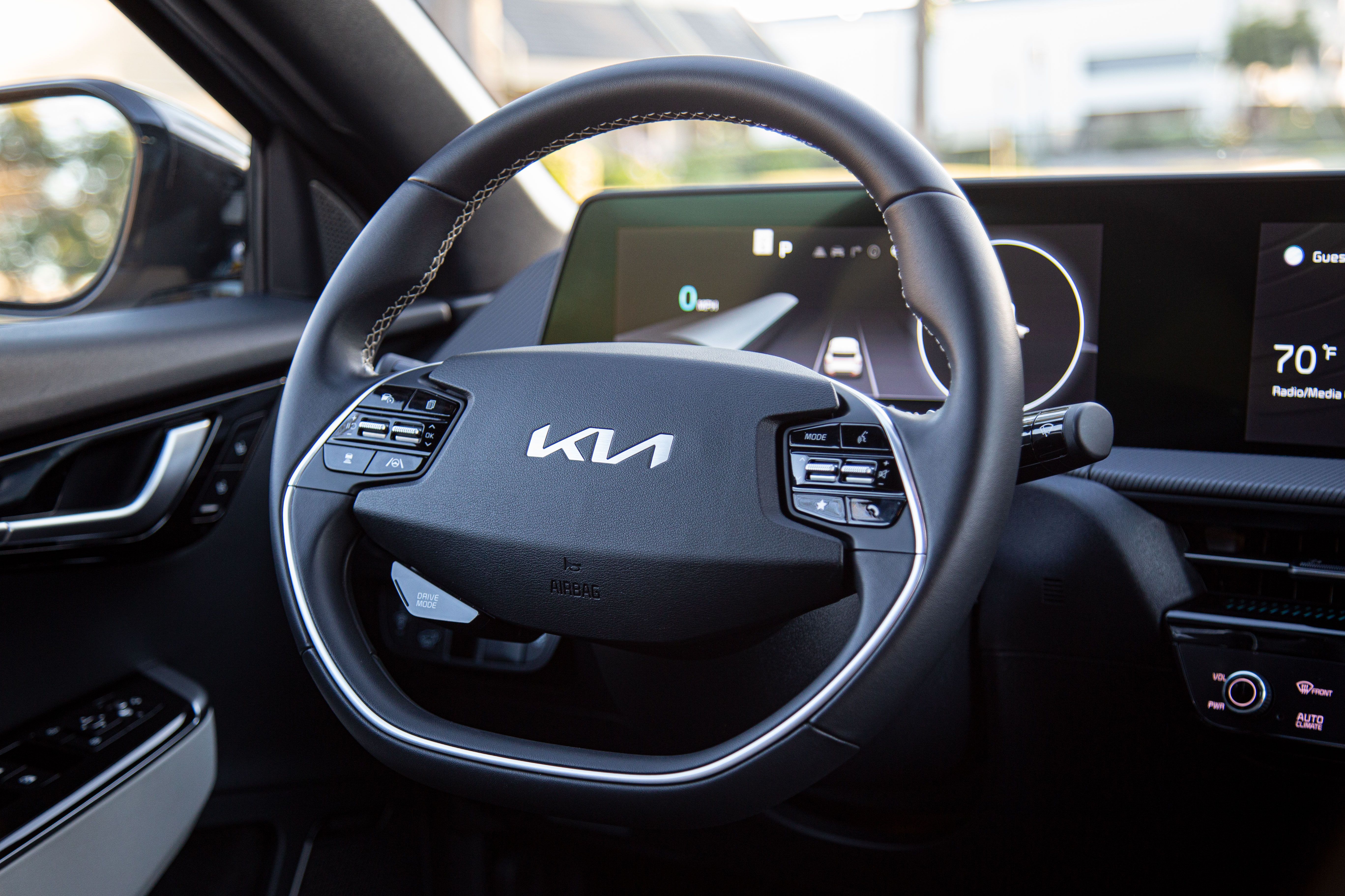 2022 Kia EV6 GT-Line e-AWD Steering Wheel