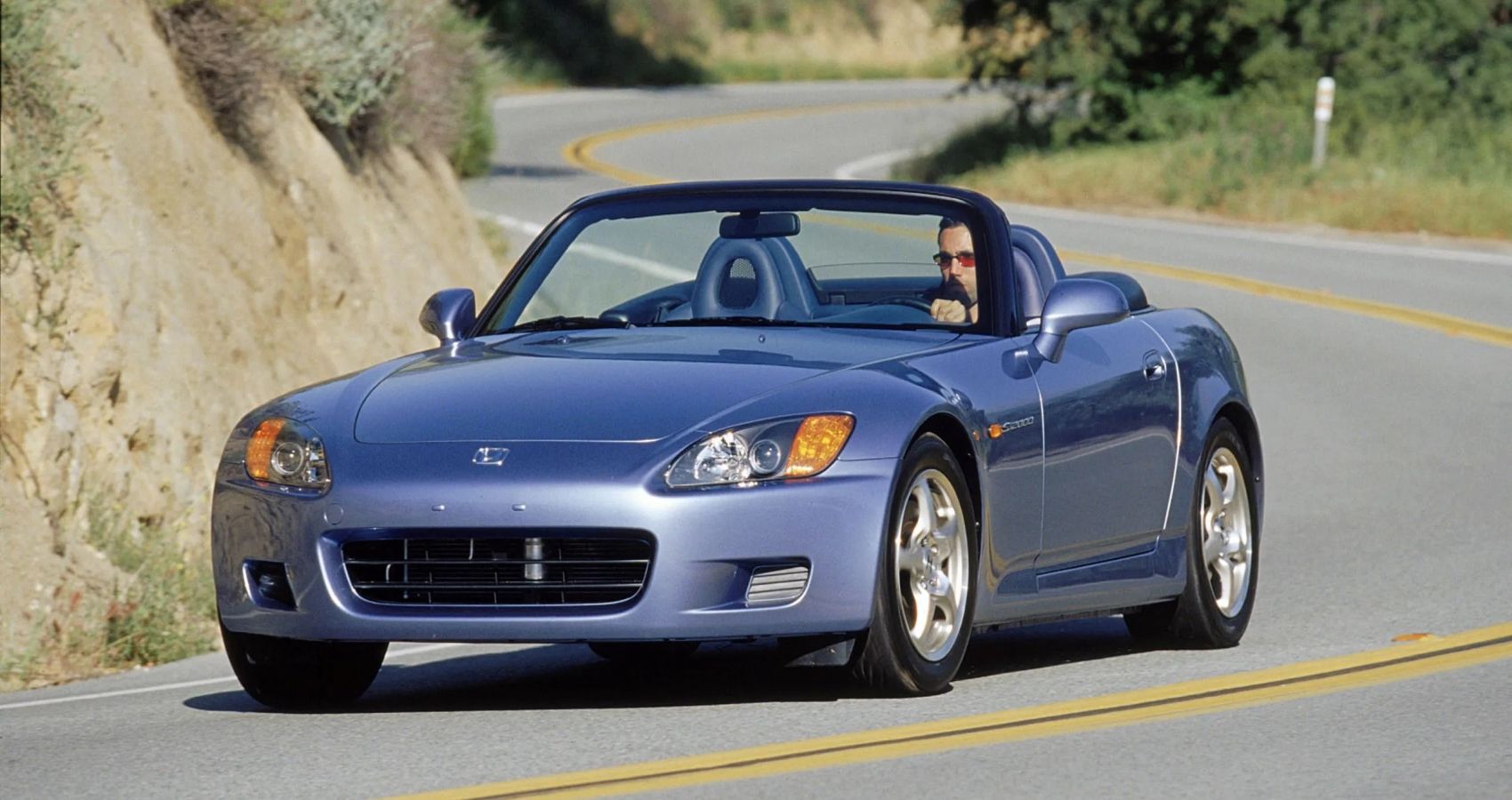 10 Most Overrated Cars From The 2000s
