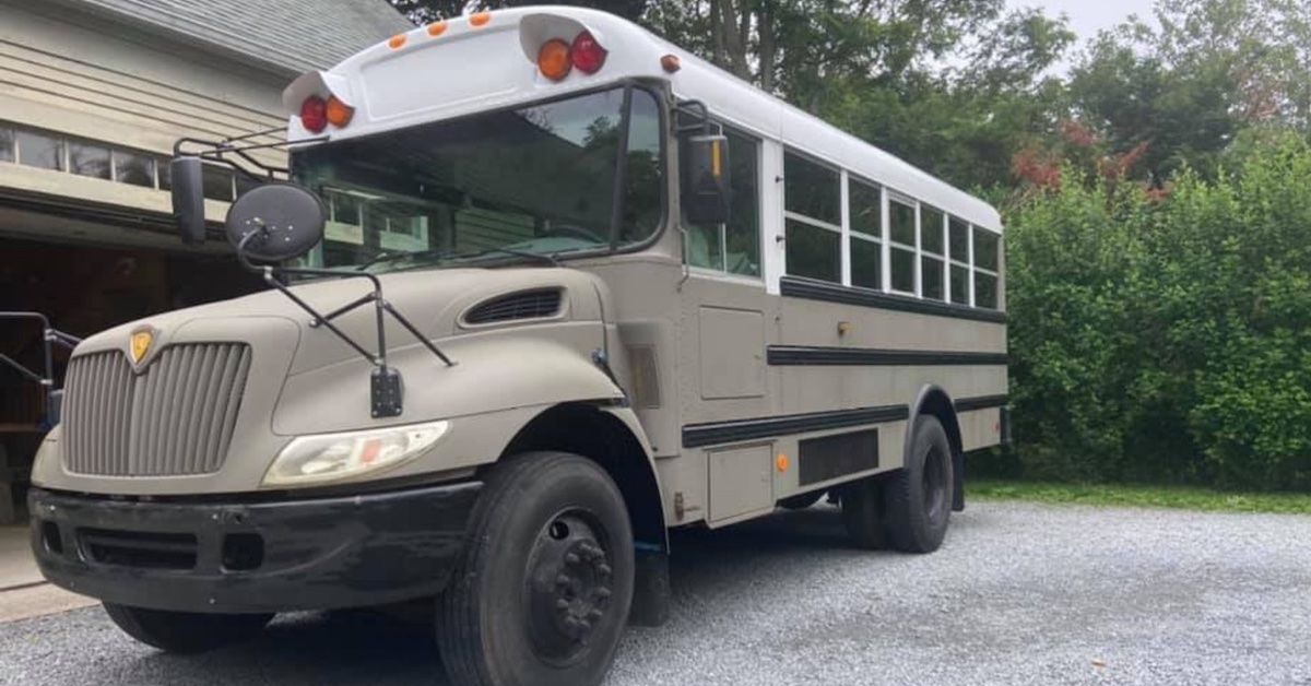 This Amazing School Bus RV Conversion Is Nicer Than The Average Home