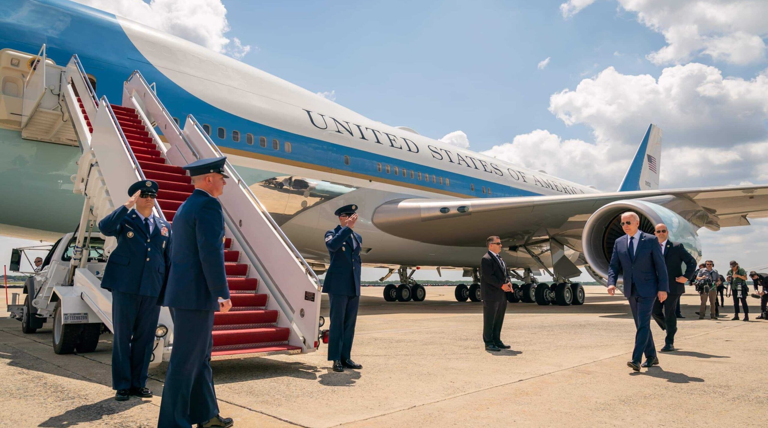 Why Biden Trashed Trump's Design For The New Air Force One