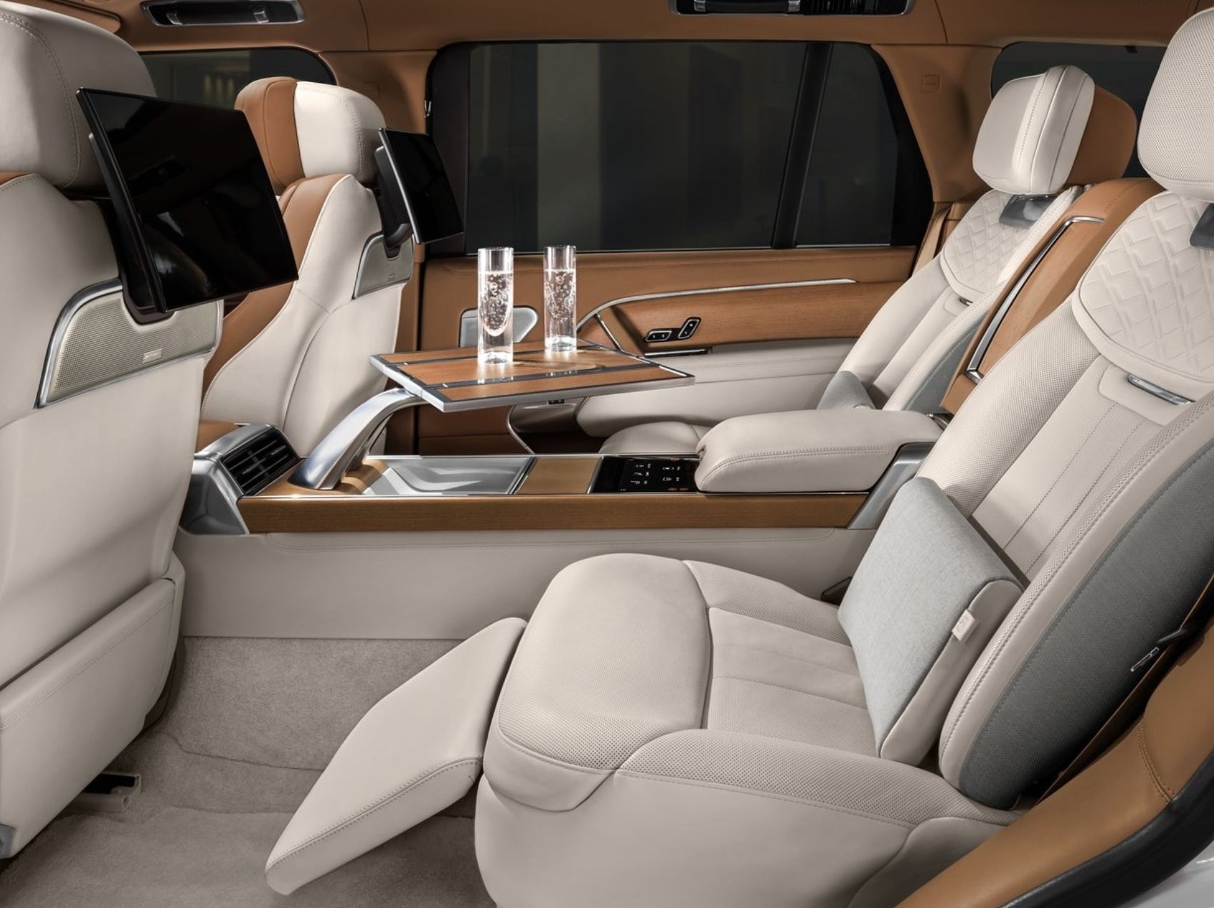 Range Rover SV LWB rear seats