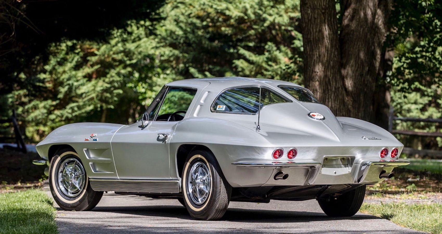 10 Vintage Cars That Are Too Expensive To Restore