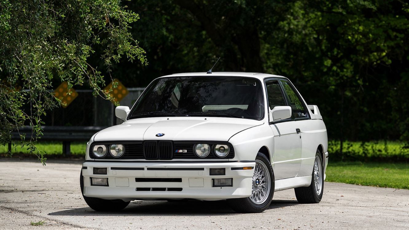 1990 BMW M3 E30 (White) - Front