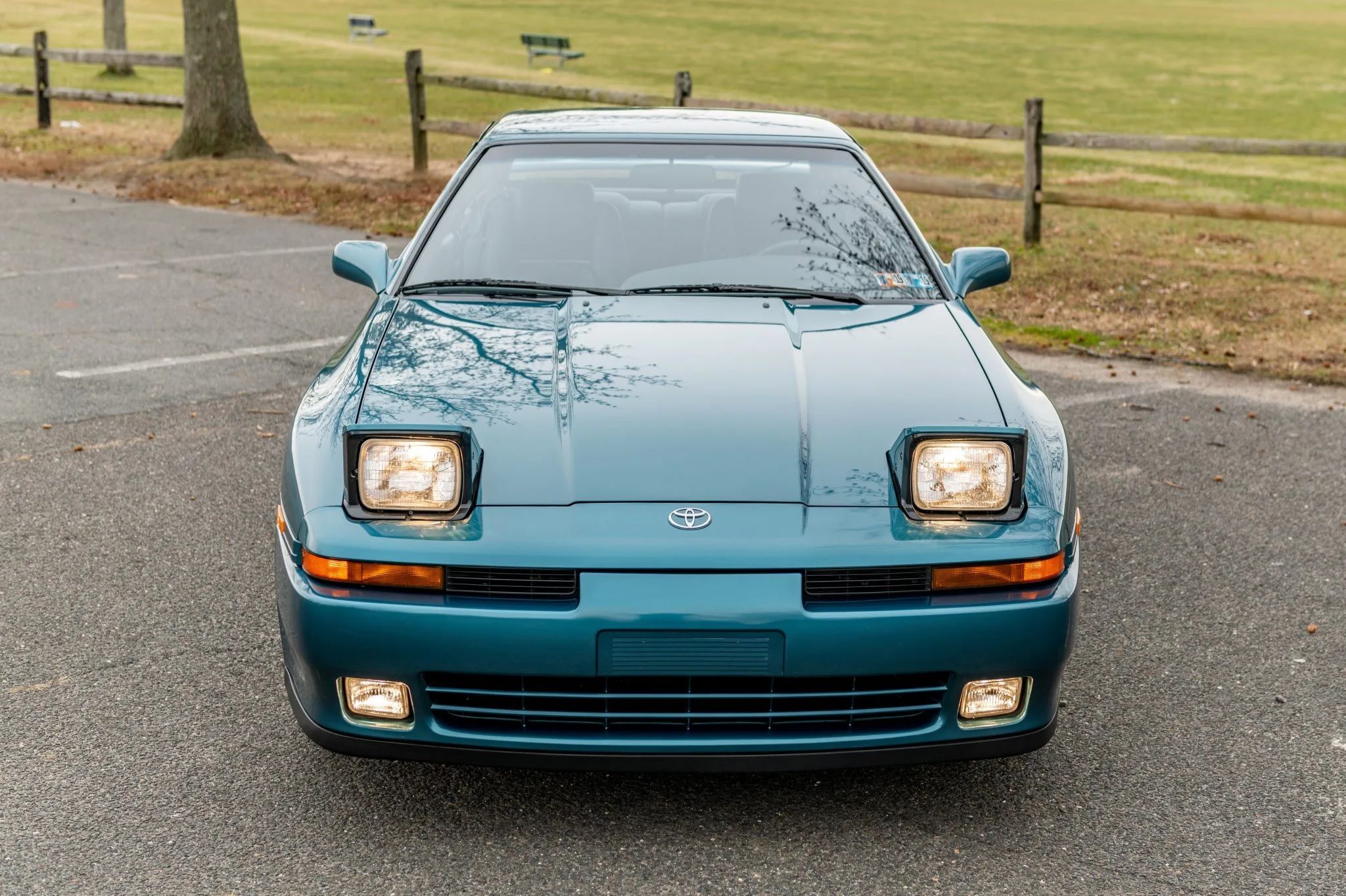 1992-toyota-supra-front-view
