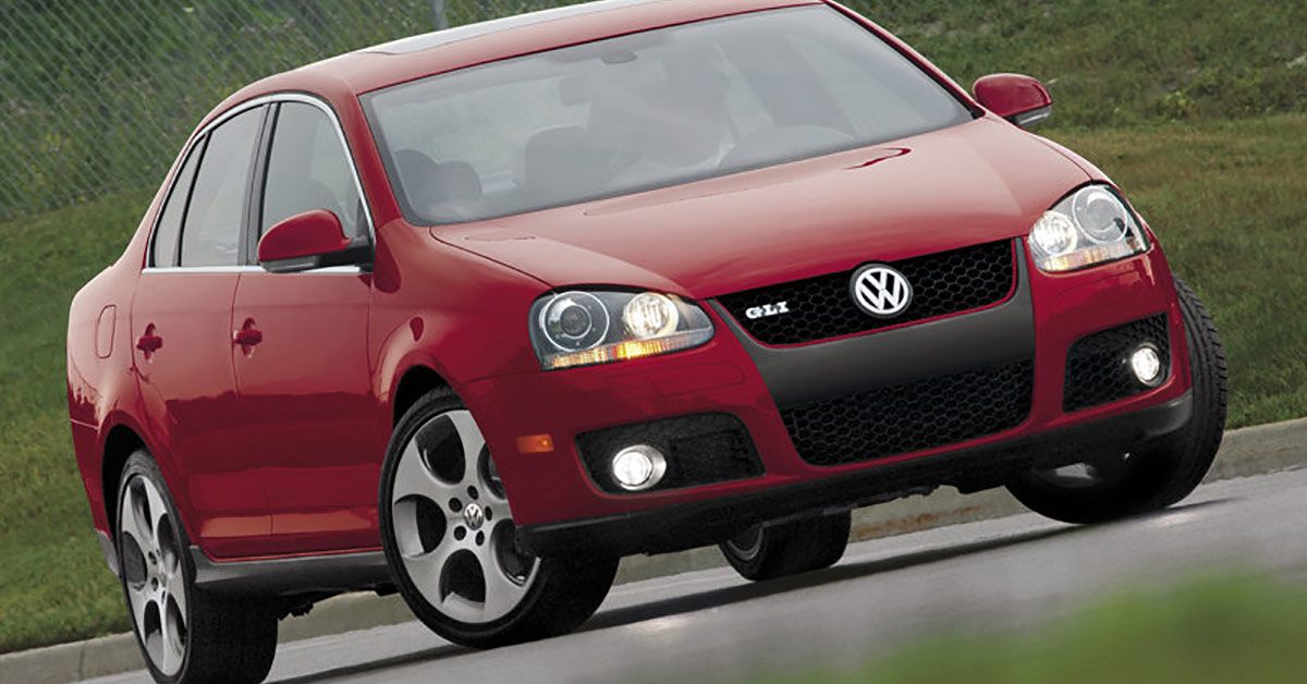 2006-Volkswagen-Jetta-GLI-(Red)---Front