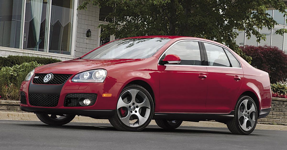 2006-Volkswagen-Jetta-GLI-(Red)---Side
