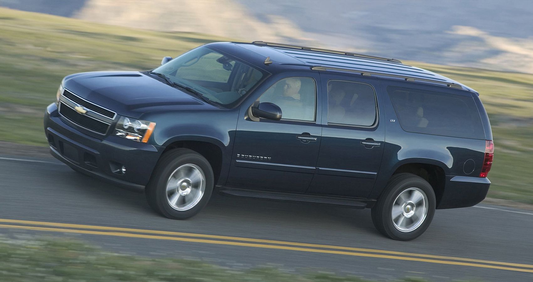First Suburban Model Chevy Suburban Model Years _ 85-Year Evolution Of The Chevrolet ...