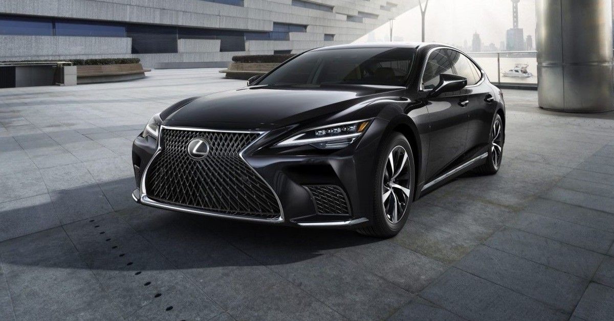 2022 Lexus LS can look both sporty and plush