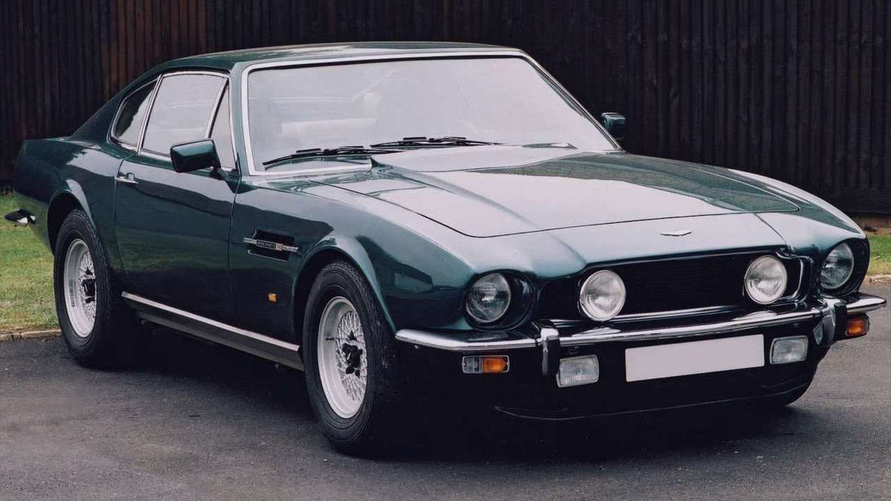 Aston_Martin-V8_Vantage-1977-