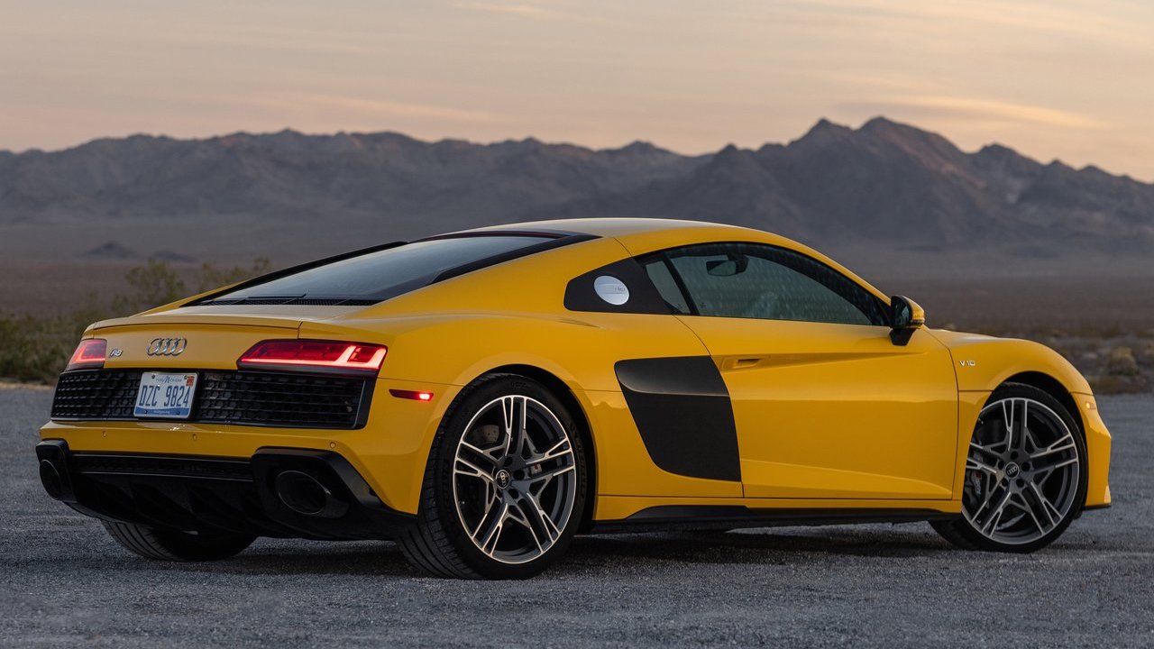 10 Cheaper Sports Cars That Can Outrun A 2023 Audi R8