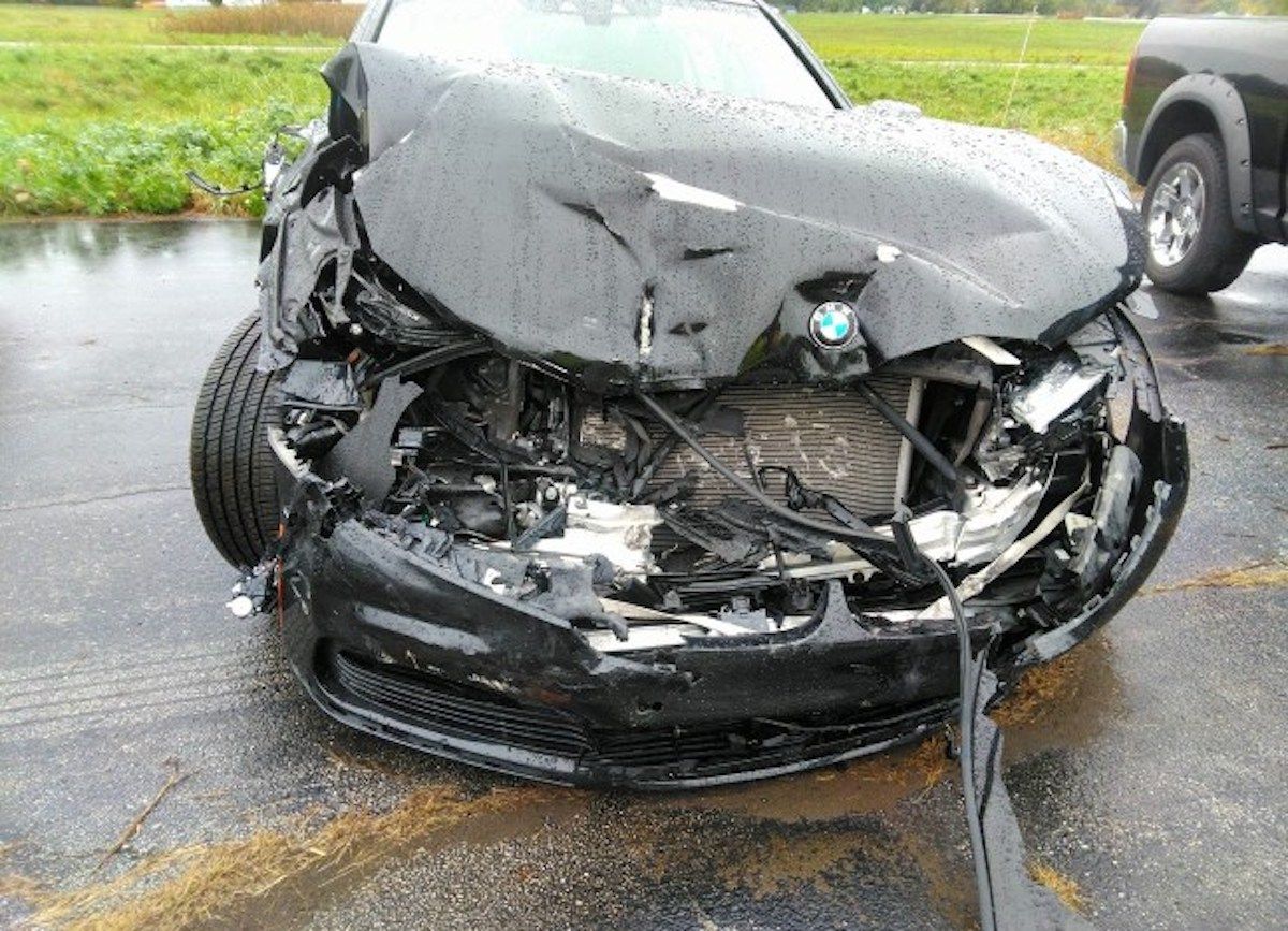 BMW 7-Series Crash