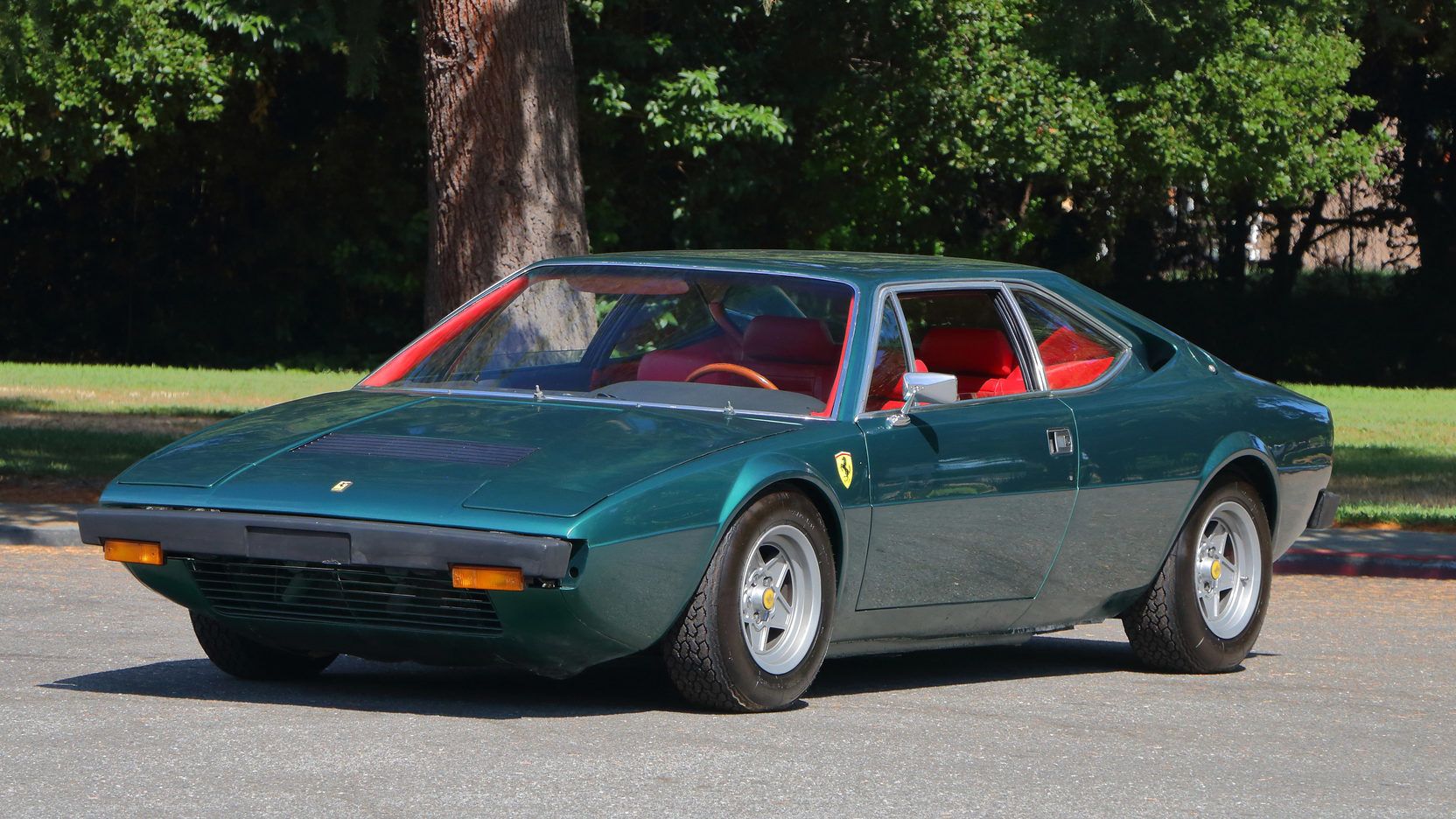 Ferrari-Dino-308-GT4-2