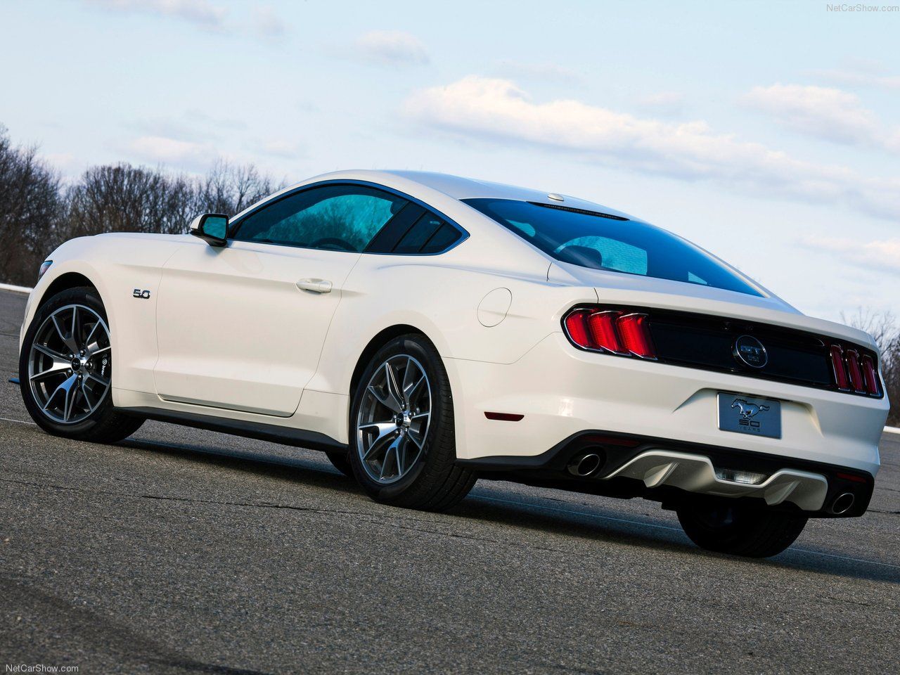 Ford-Mustang_50_Year_Limited_Edition-2015