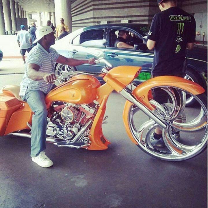harley davidson big tyre bike price
