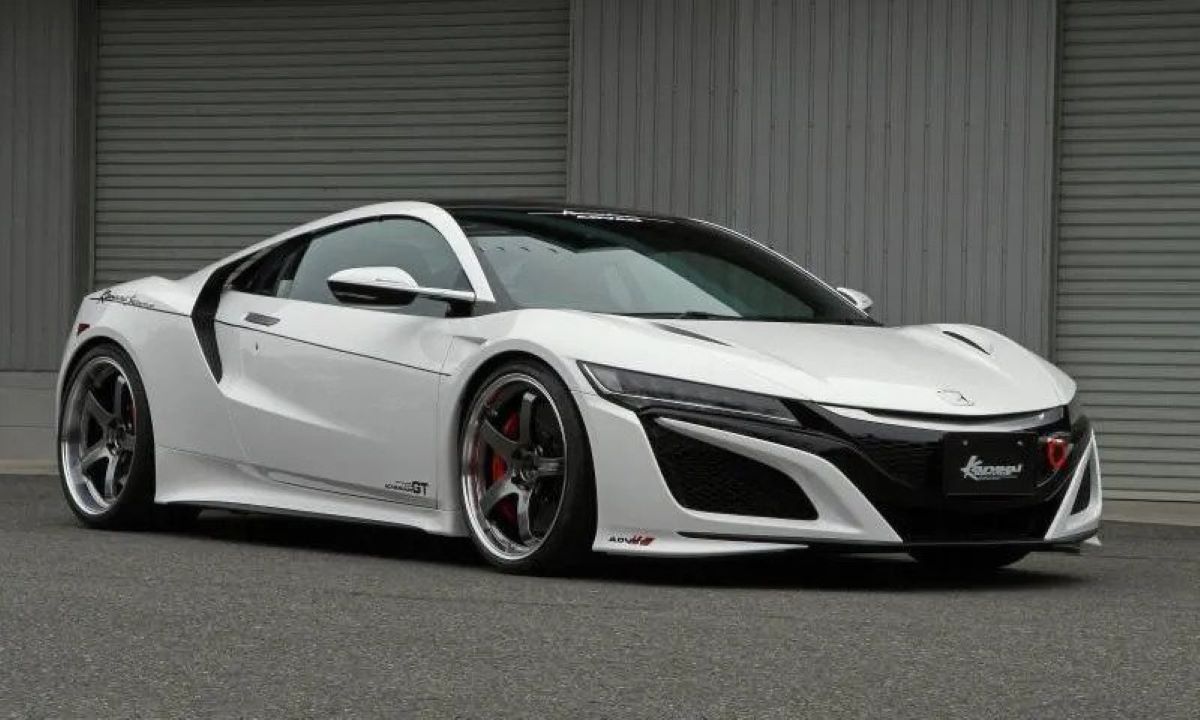 These 10 Japanese Tuning Shops Build The Sickest Hondas