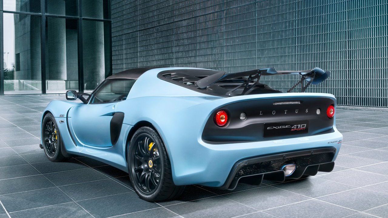 10 Reasons Why The Lotus Exige Cup 410 Is Perfect For Track Day ...