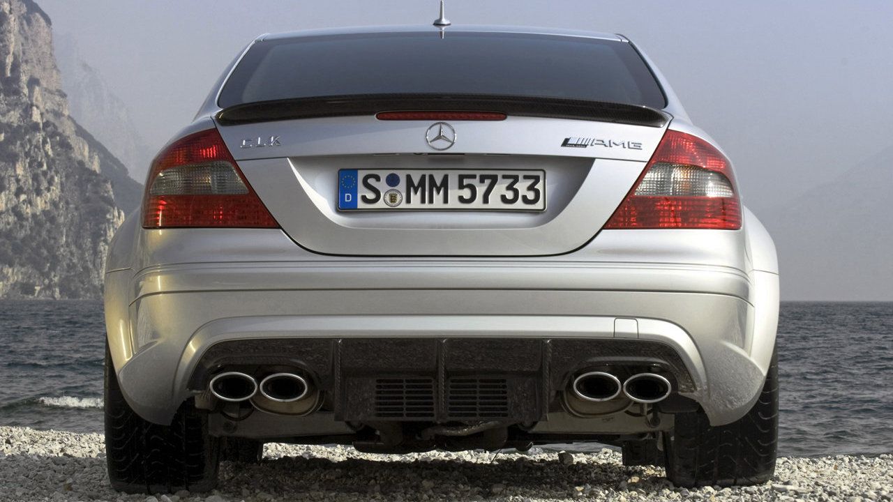 Mercedes-Benz-CLK63_AMG_Black_Series-2008-Rear-1