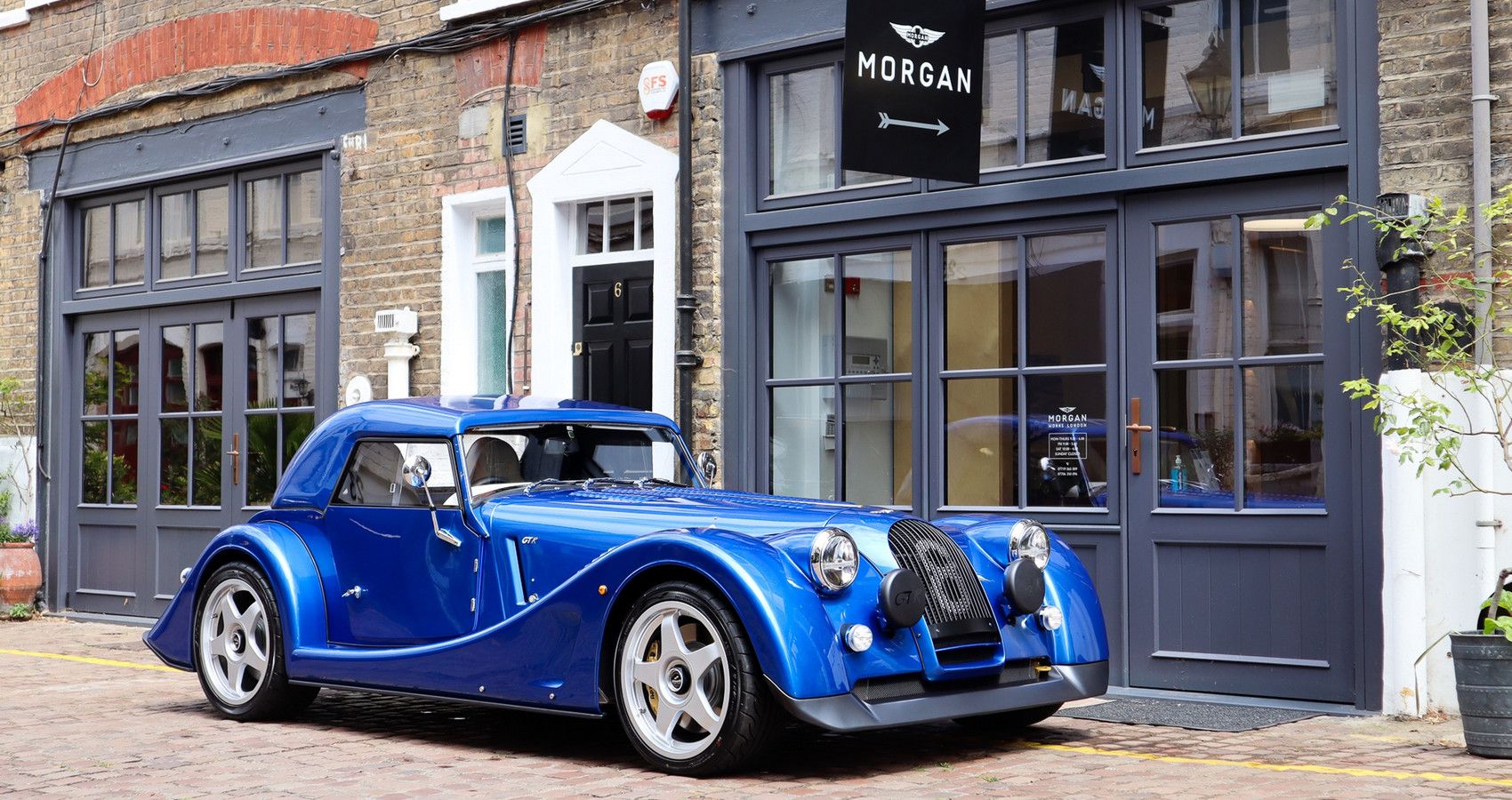 Morgan Plus 8 GTR - Frotn