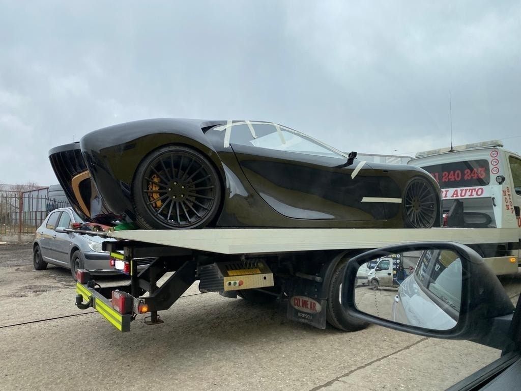 Momentum Supercar Concept