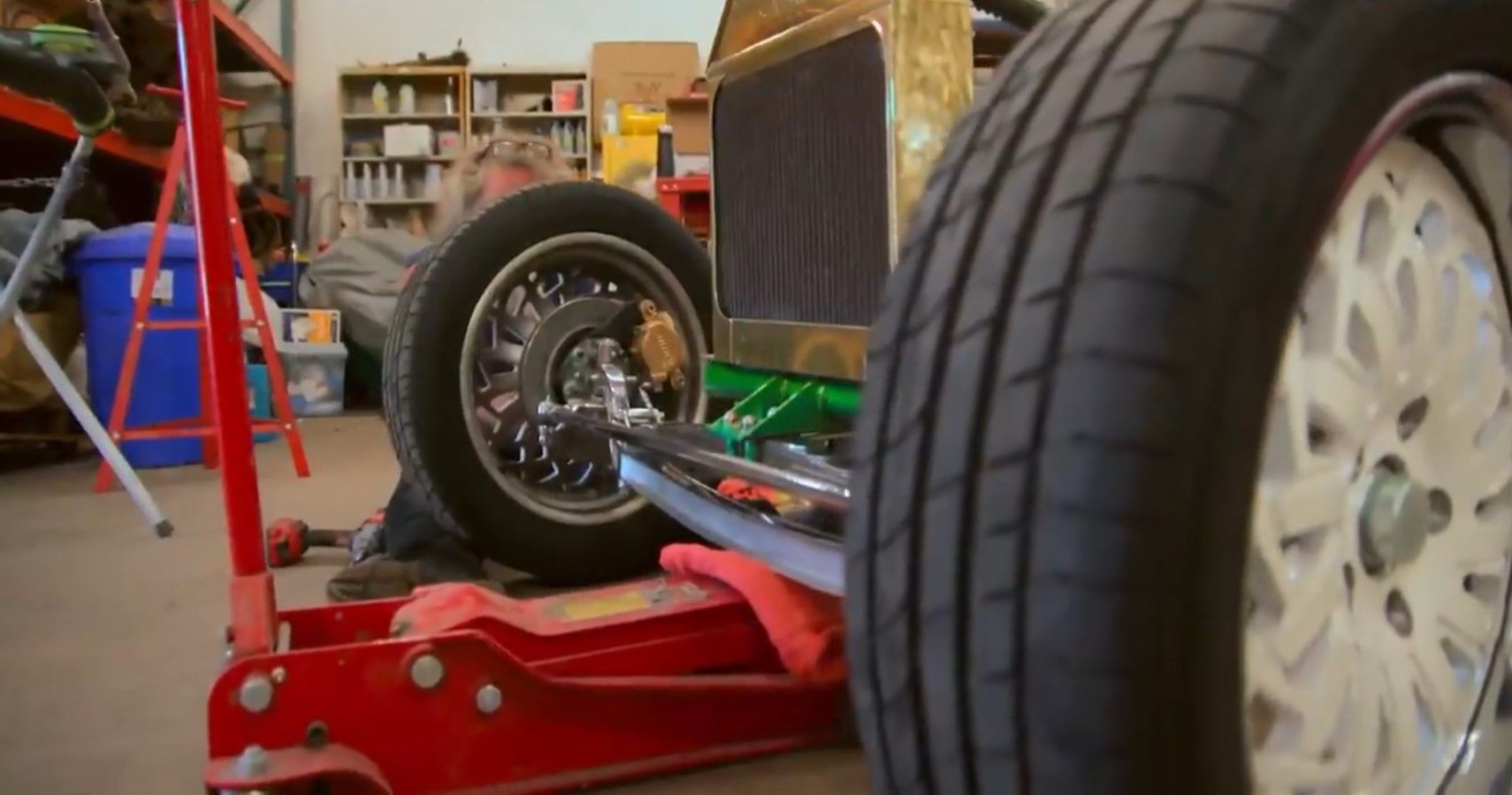 Car Masters: Rust To Riches Season 4 Quintessential Show Car build ongoing