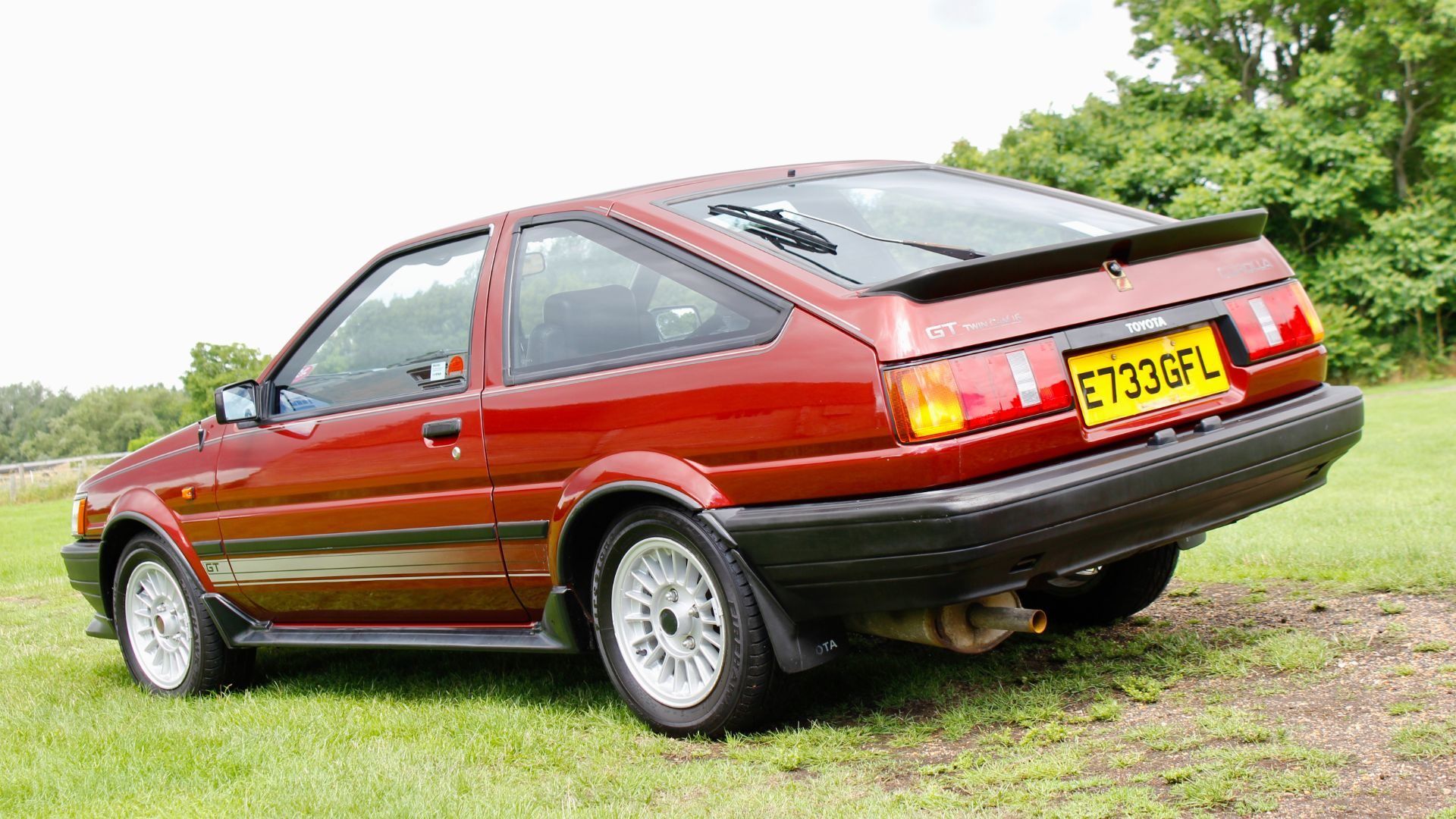 These Are The 10 Best Toyotas Ever Sold With A Manual Transmission 