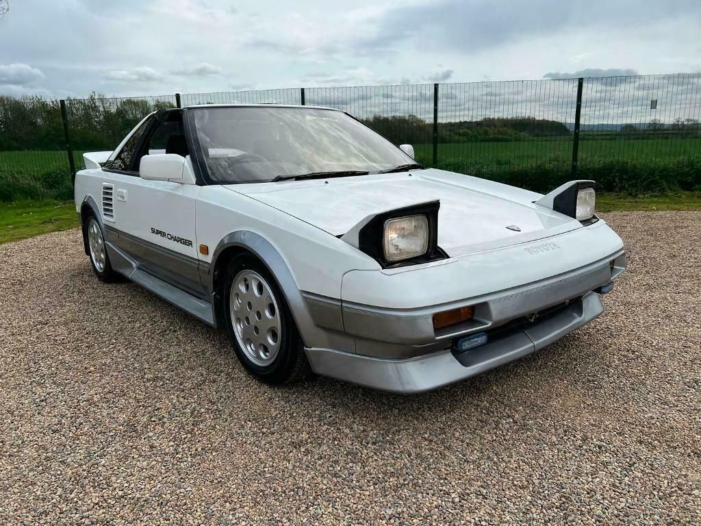 These Are The 10 Best Toyotas Ever Sold With A Manual Transmission 