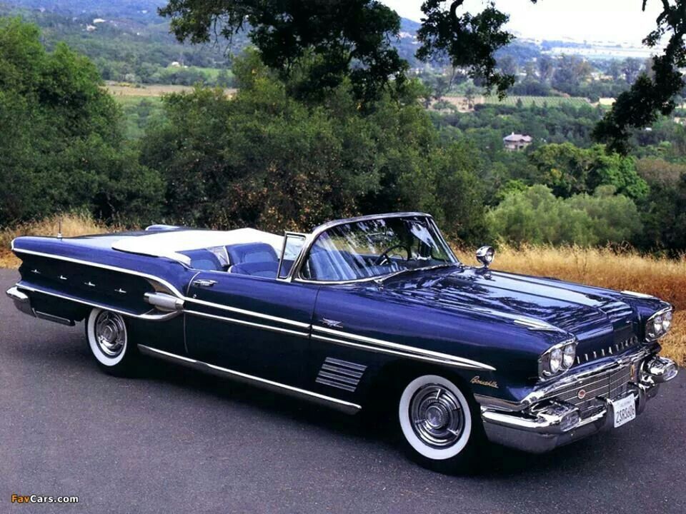 1958 Pontiac Bonneville 