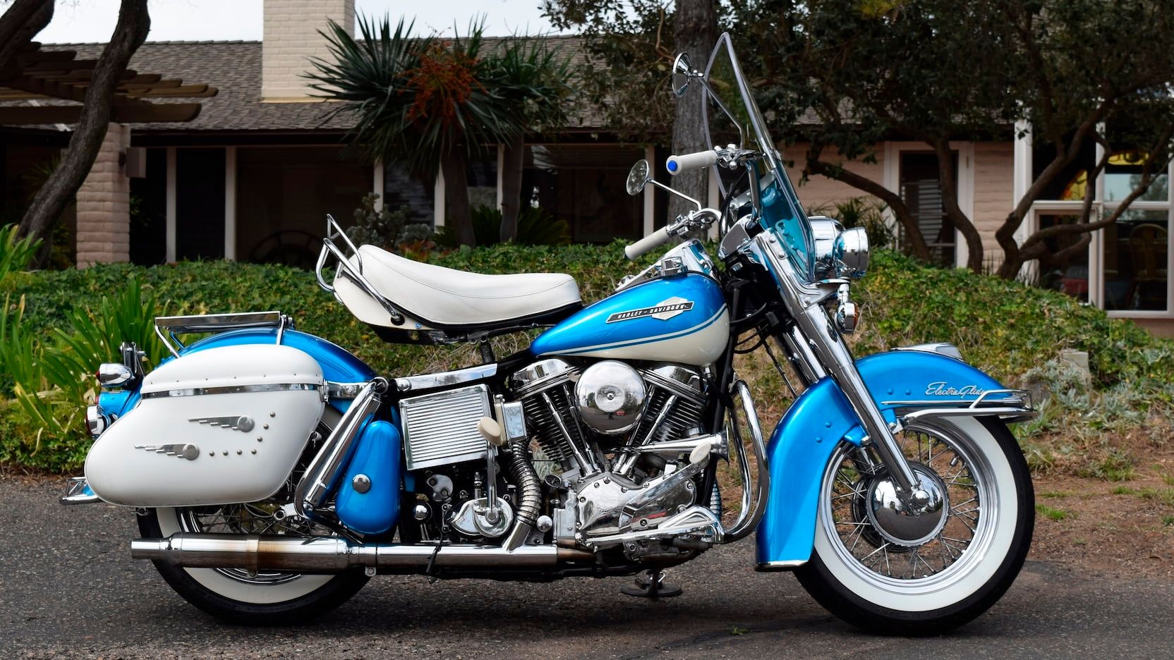 Blue 1965 FLH Electra Glide parked