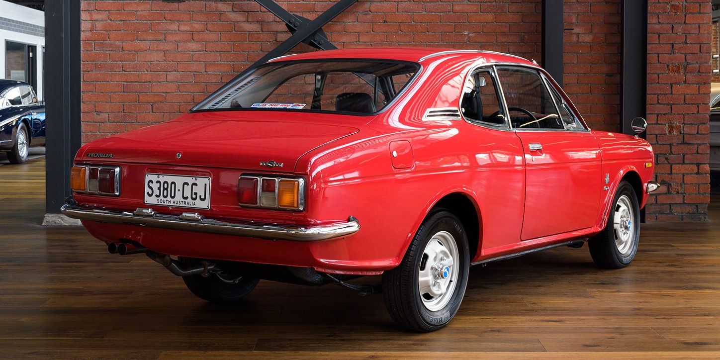 1971 Honda 1300, Red