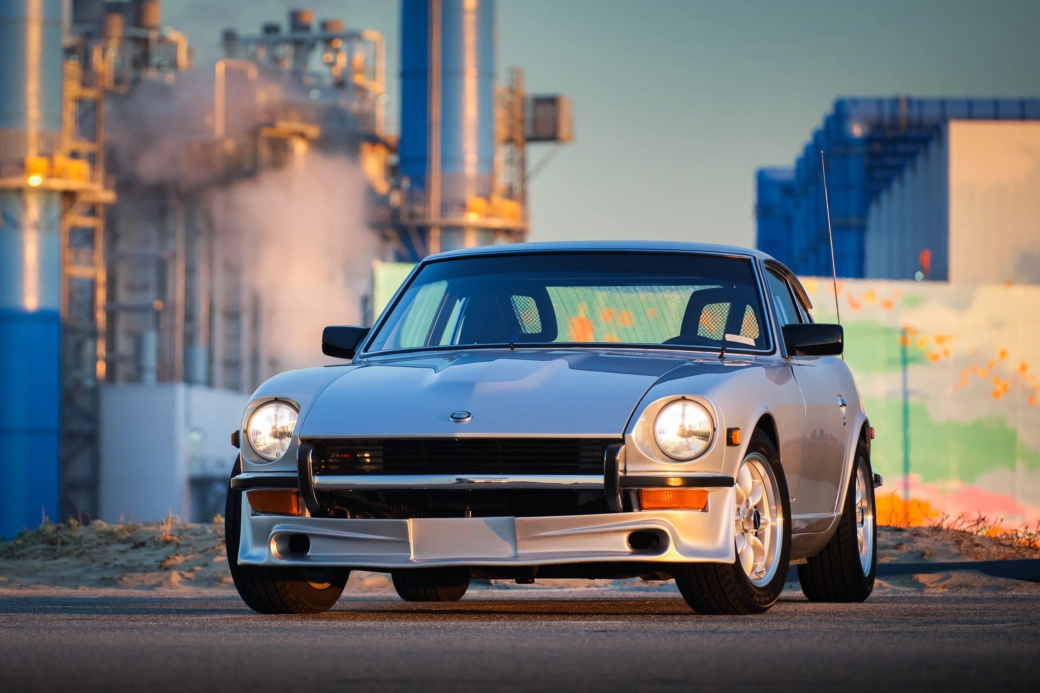 1972-datsun-240z-front view