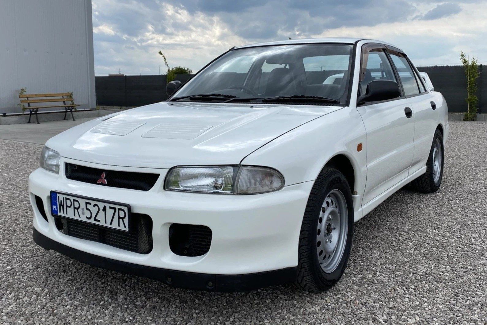 1994 Mitsubishi Lancer Evolution II, White