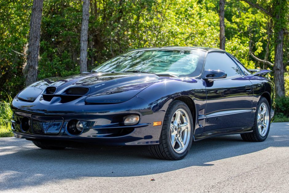 2000-Trans-Am-WS6, black, front 3/4 view
