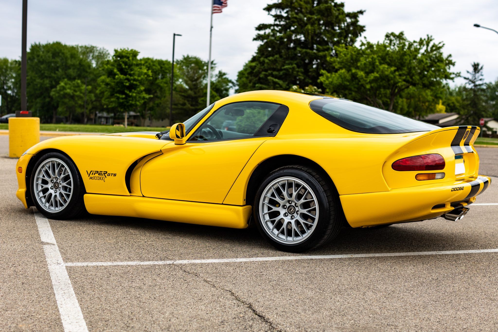 Yellow 2001 Dodge Viper GTS ACR In A Parking Lot