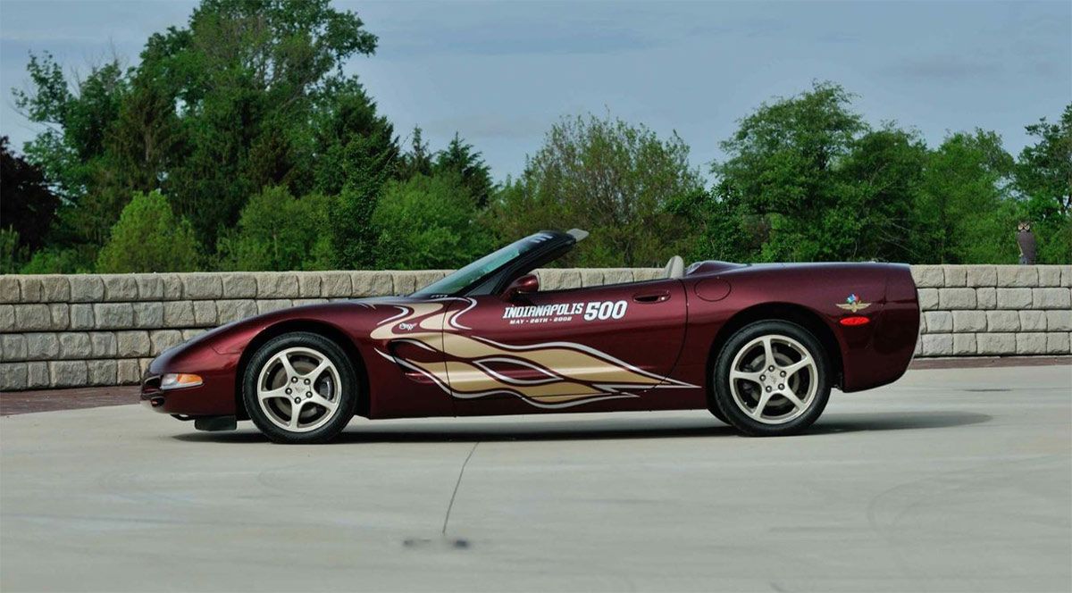 2003-Corvette-50th-Anniversary-Pace-Car-Convertible---Side