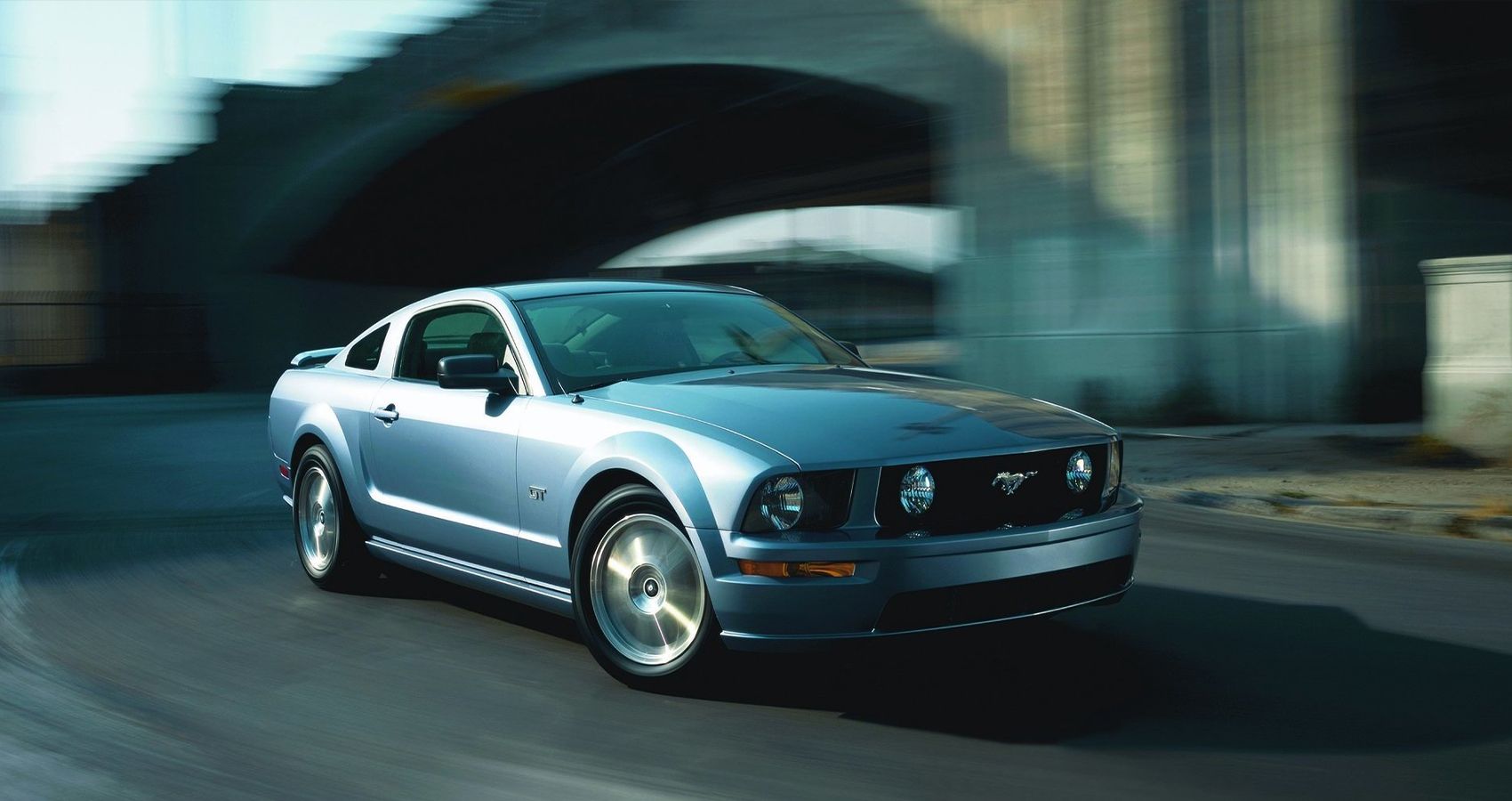 2005 Ford Mustang GT in Silver
