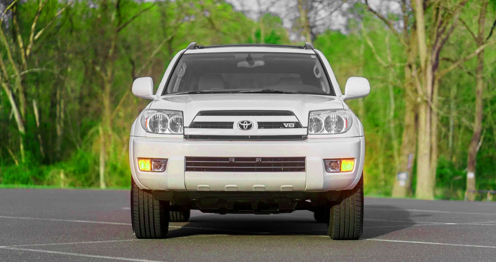 2005-toyota-4runner-v8-limited-4wd-front-view