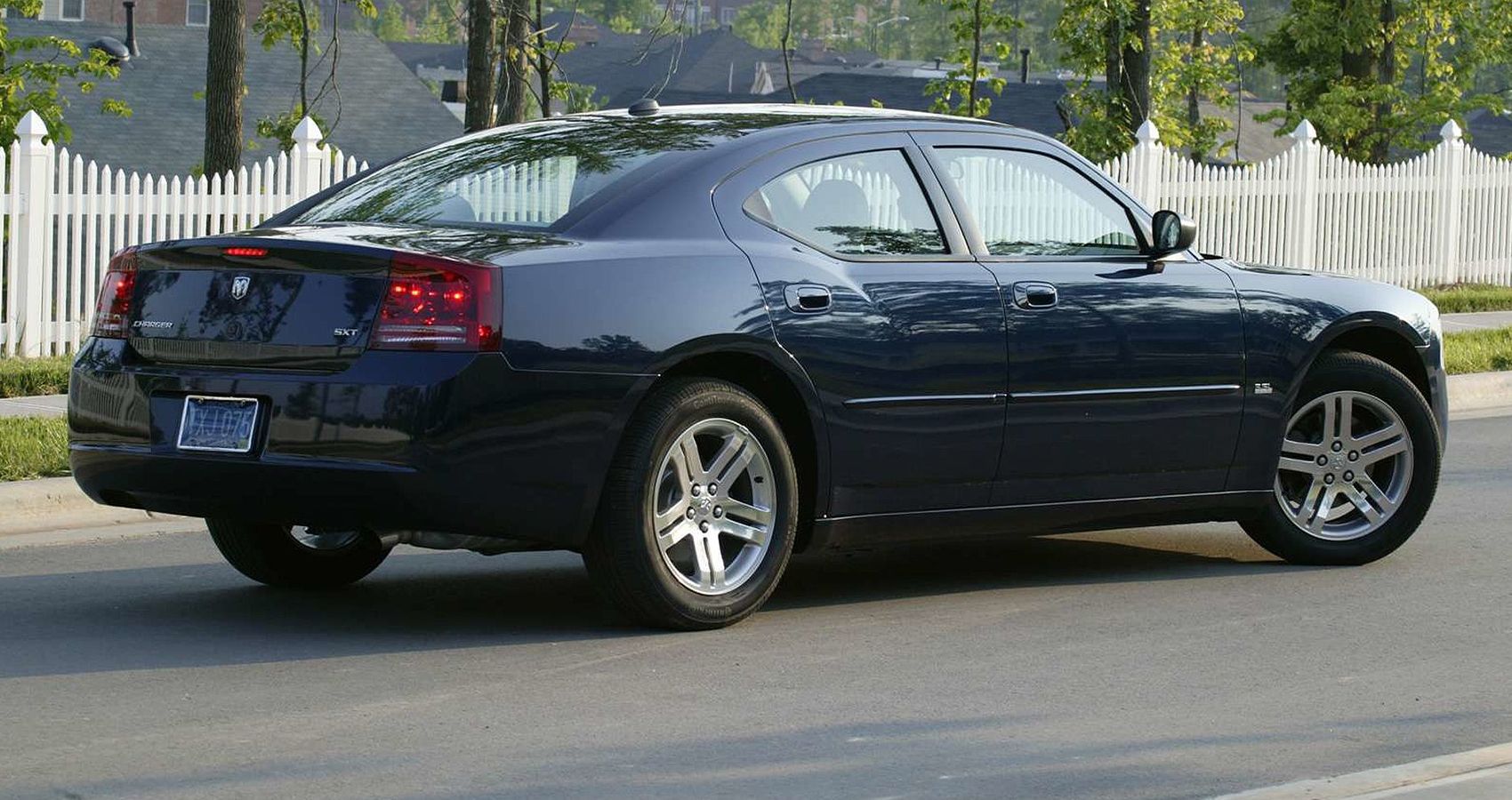 2006 Dodge Charger SXT in black rear view