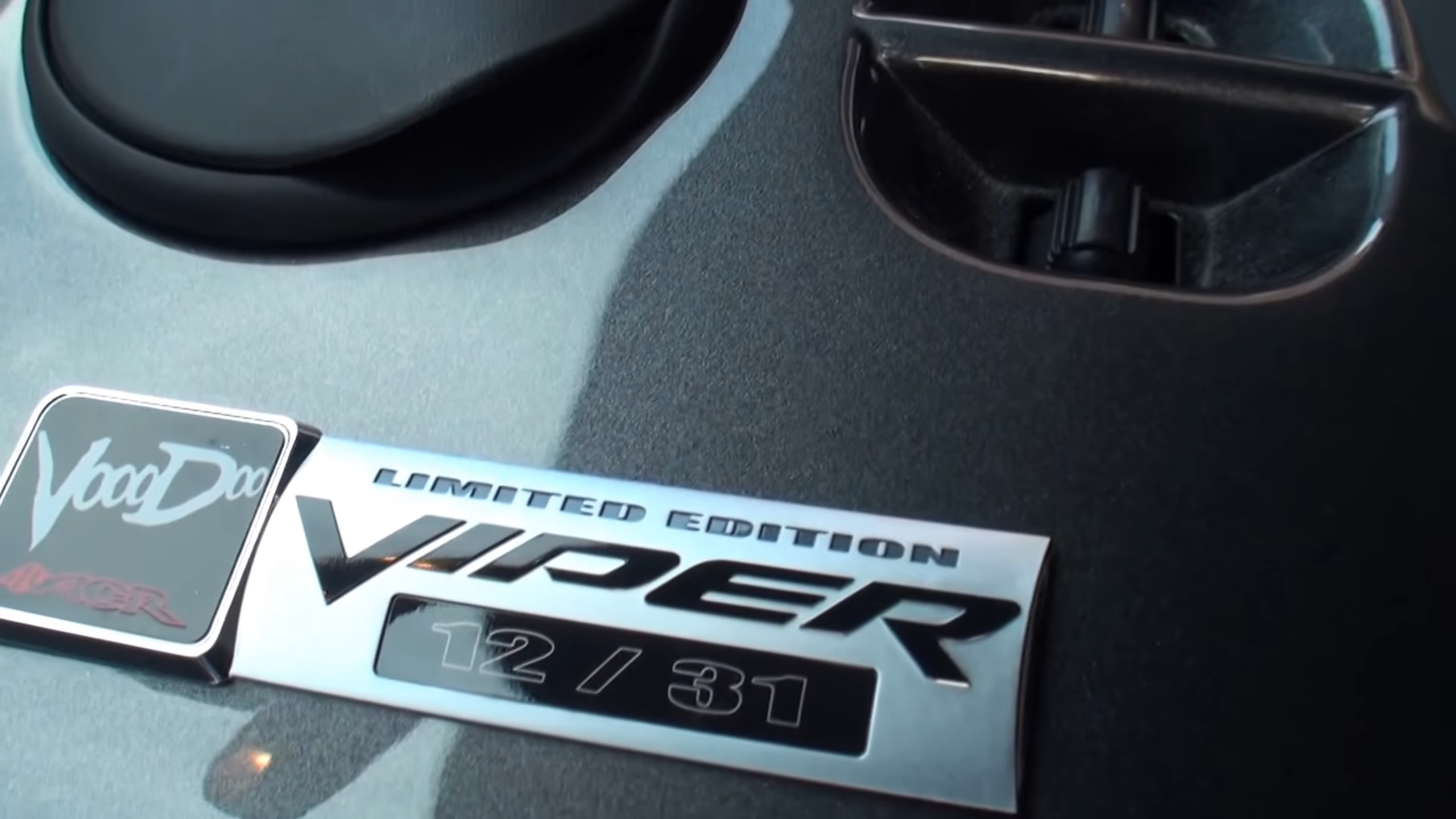2010 Dodge Viper Voodoo Edition 12 of 31 badge 