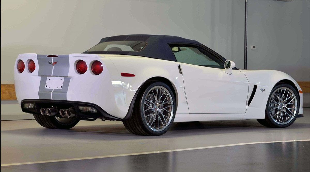 2013-Corvette-427-60th-Anniversary-Coupe-(White)---Rear