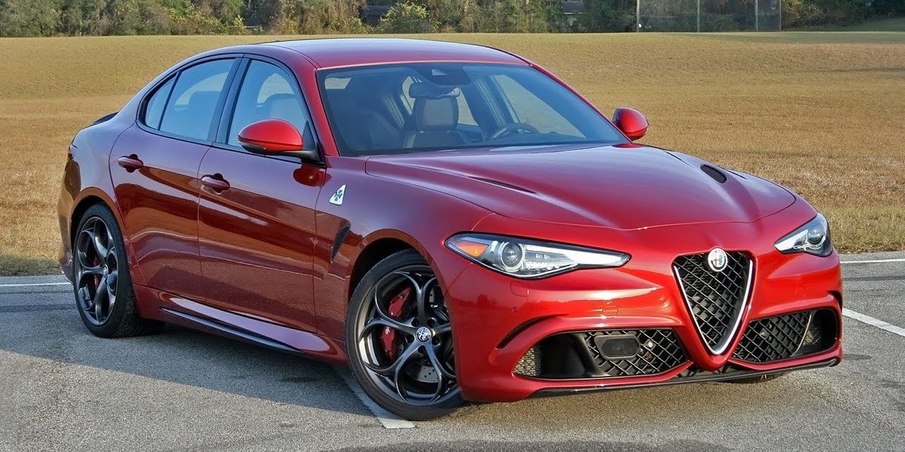 2017-Alfa-Romeo-Giulia-Quadrofoglio-Crop