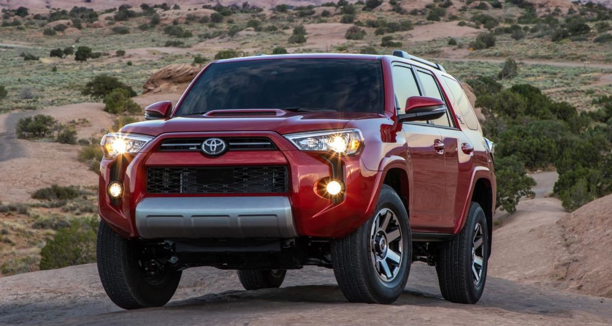 Why We Would Ignore All Modern SUVs Against The DecadeOld FifthGen