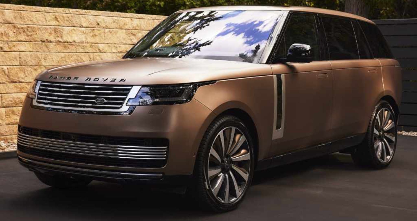 Here’s Why The 2023 Range Rover SV Carmel Edition Is A Highly Exclusive