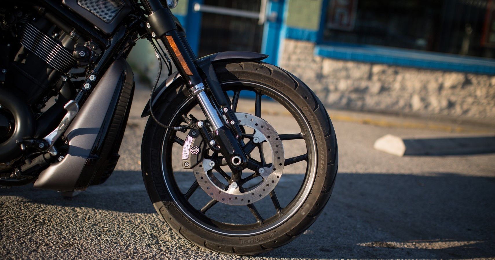 Harley-Davidson Night Rod front wheel