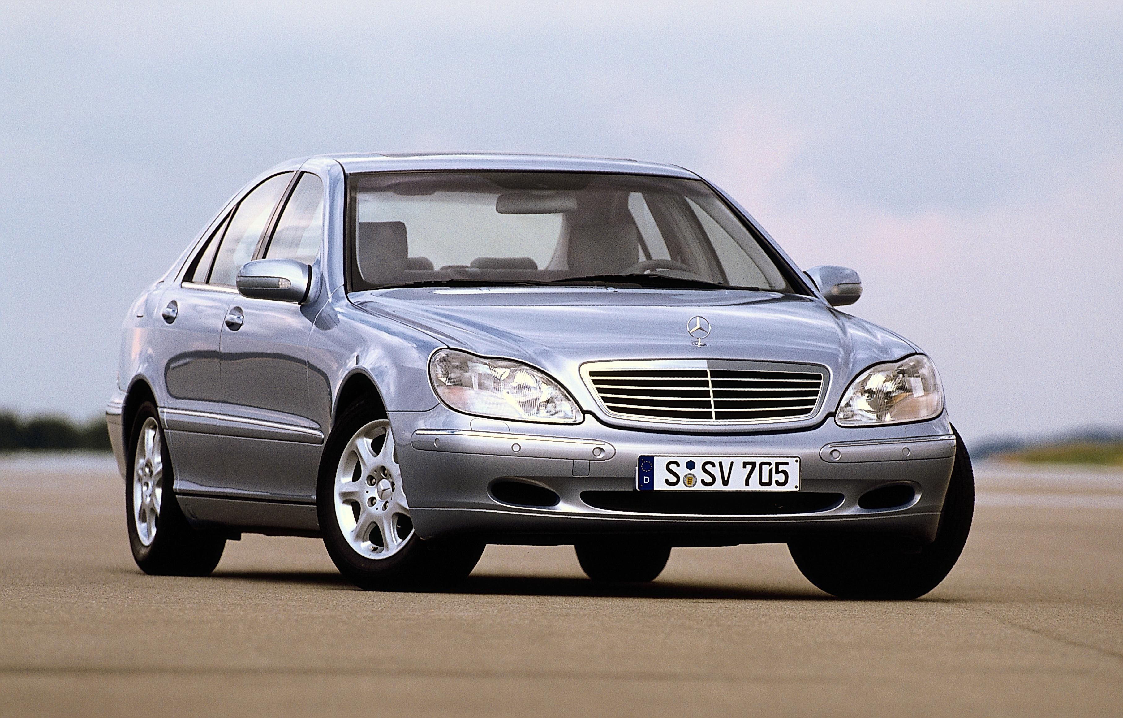 W220 Mercedes Benz S Class