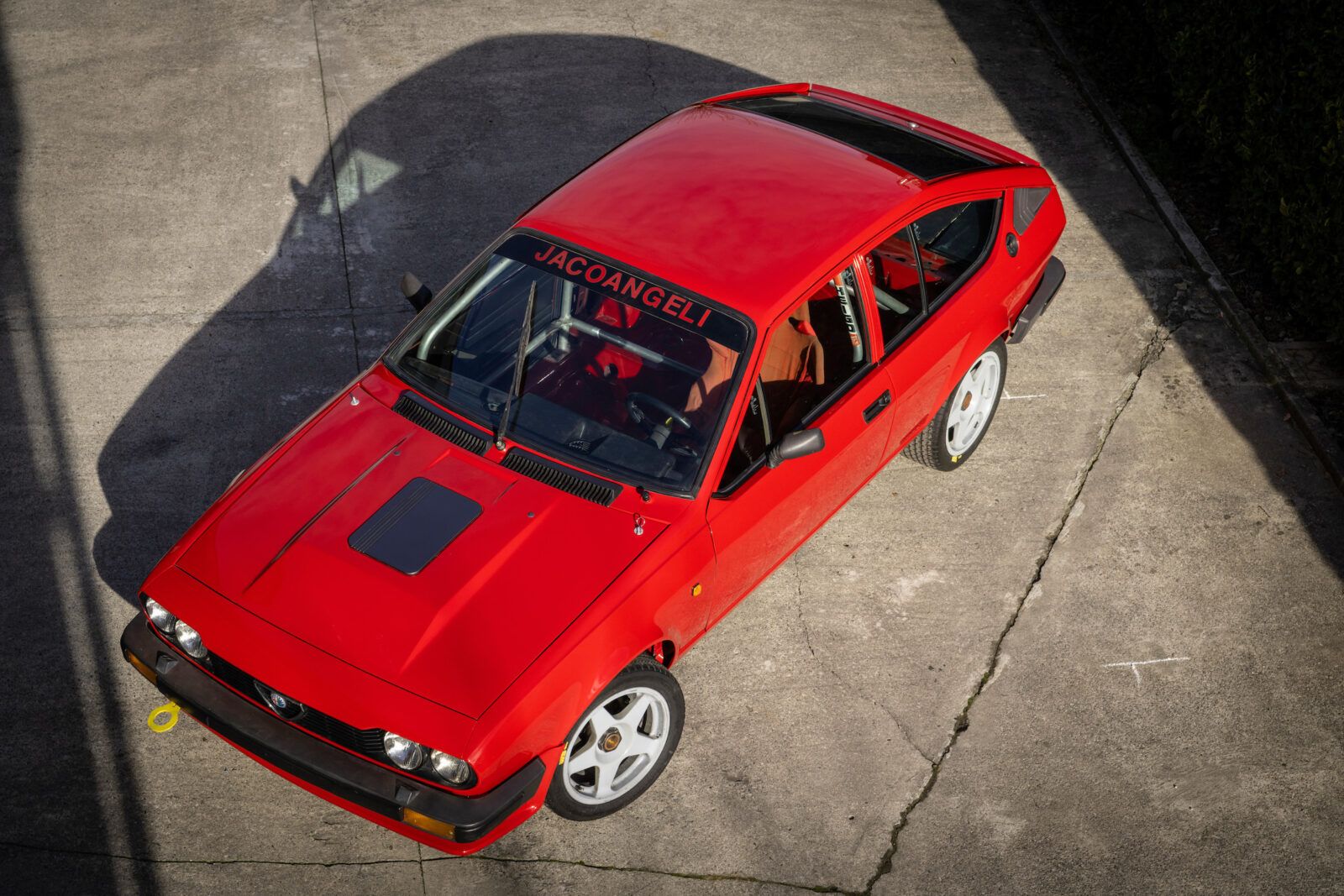 Alfa-Romeo-GTV6-2.5