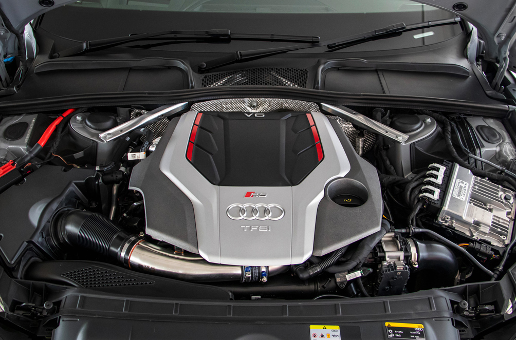 Audi RS5 Sportback Engine