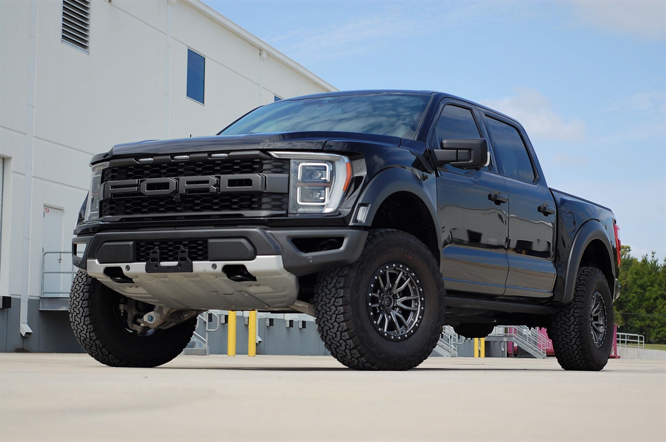 Here’s How You Can Convert A Ford F-150 Into A Gen-3 Raptor