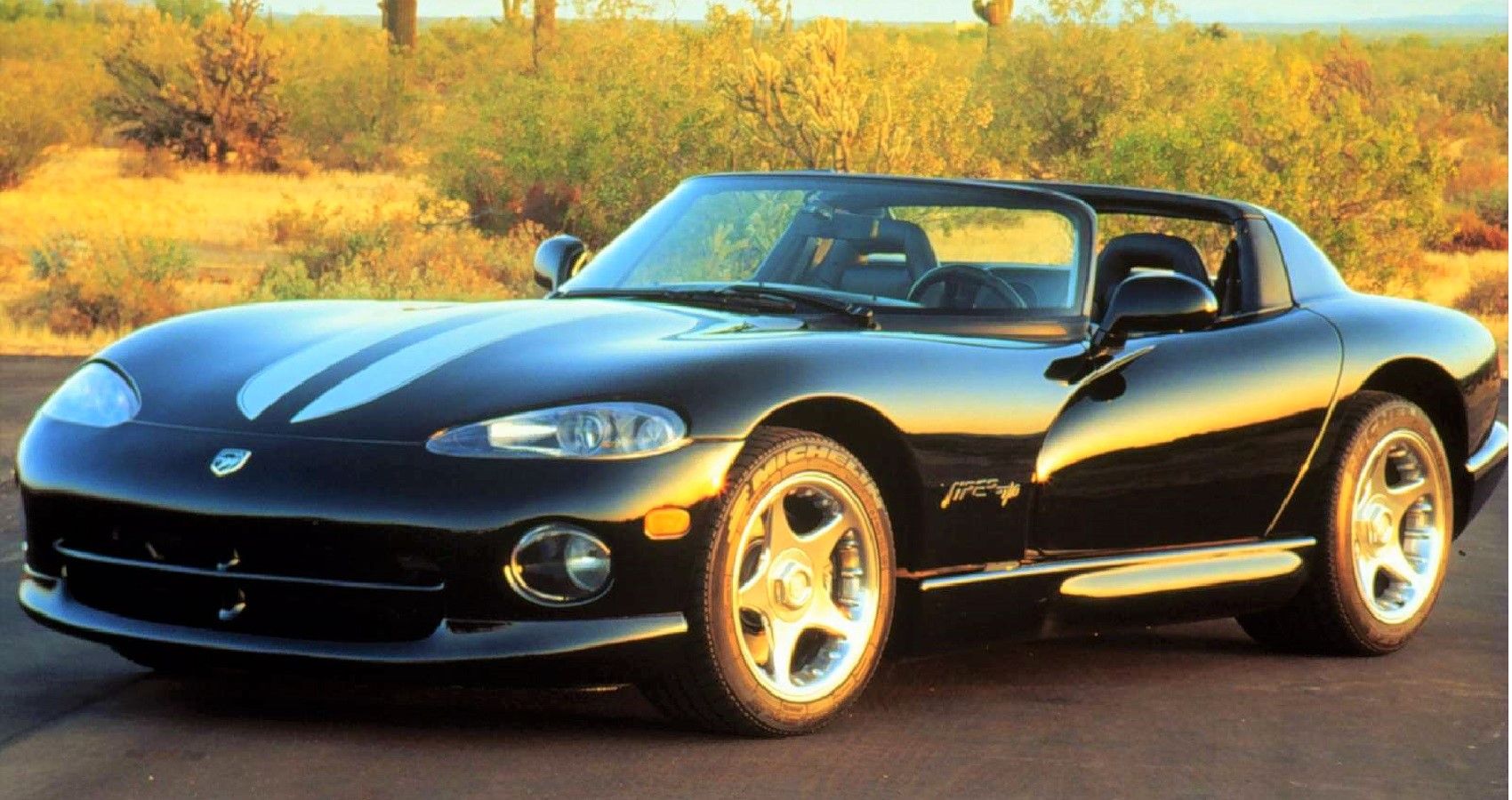 The Real Reason The V10 Dodge Viper Was A Difficult Sports Car To Tame