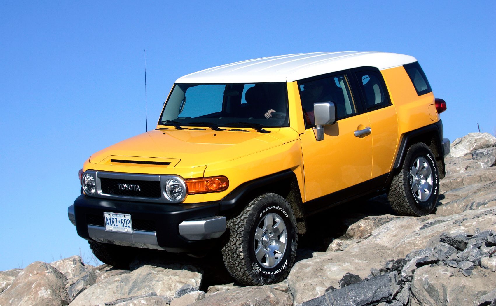 10 Reasons Why OffRoad Enthusiasts Should Consider The Toyota FJ Cruiser